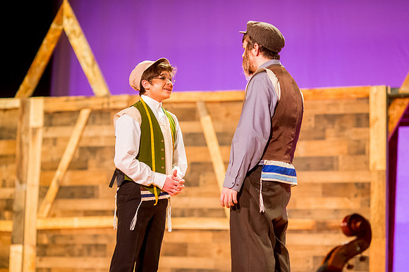 Fiddler on the roof-33