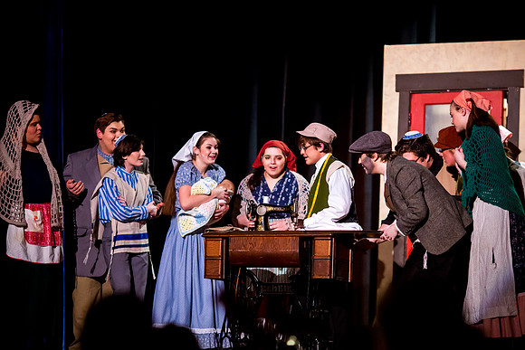 Fiddler on the roof-77
