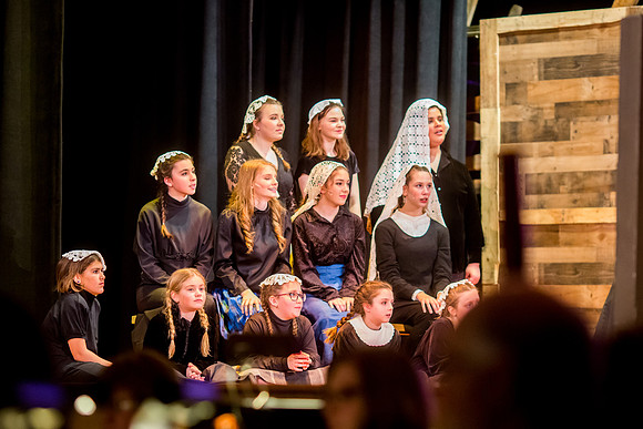 Fiddler on the roof-51