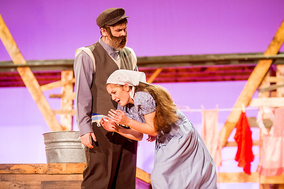 Fiddler on the roof-30