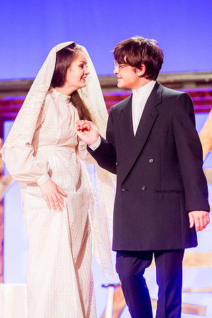Fiddler on the roof-55