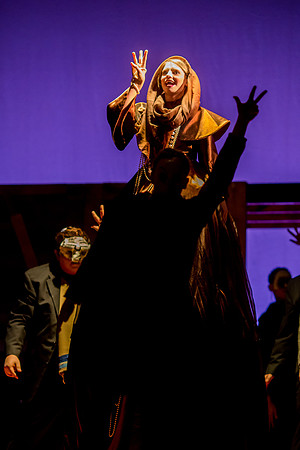 Fiddler on the roof-42